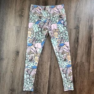 Art of where leggings nwot